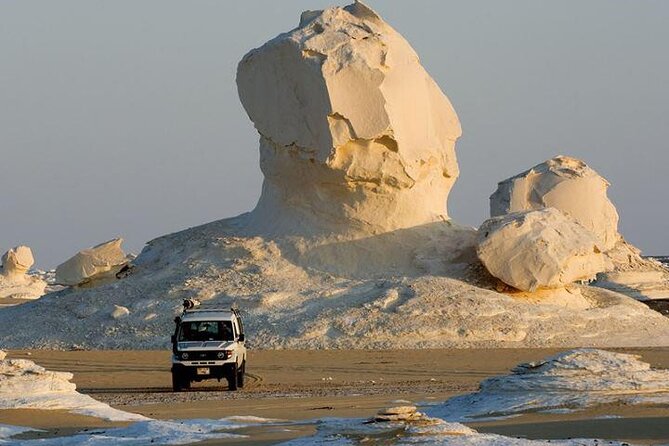 2 Day Bahariya Oasis White Desert Tour - Day 1: Springs, Black Desert, and Crystal Mountain