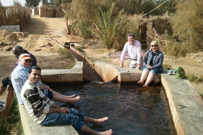 2 Day Bahariya Oasis White Desert Tour - Day 2: Breakfast, Bahariya Oasis, and English Mountain
