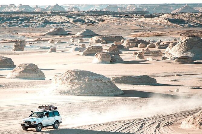 2-Day Black & White Desert, Crystal Mountain, option Pyramid tour - Sandboarding without turning the trip into an adventure course