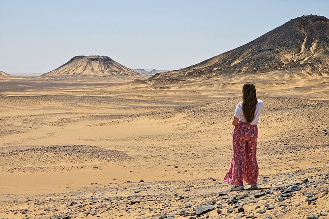 2 Days White Desert and Bahariya Oasis Tour - White Desert National Park after the light changes