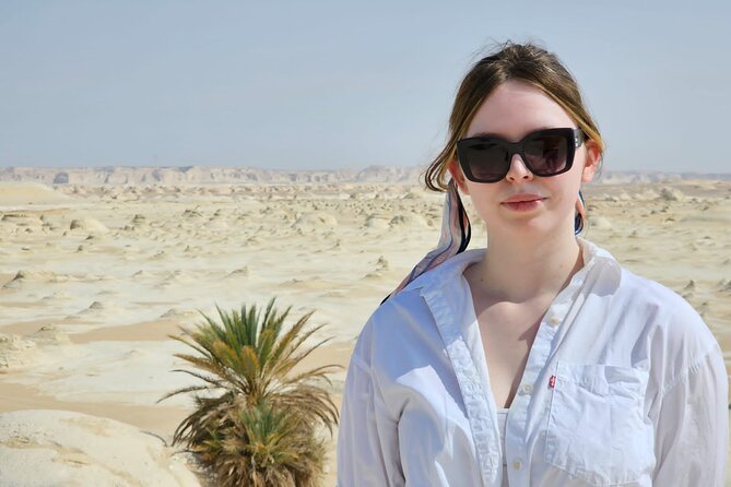 2 Days White Desert and Bahariya Oasis Tour - Breakfast, the Mummies Museum, and the return to Cairo