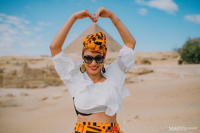 2 Hour Photoshoot at Pyramids of Giza with Instgram Style - The Pyramid backdrops and finding a quieter angle