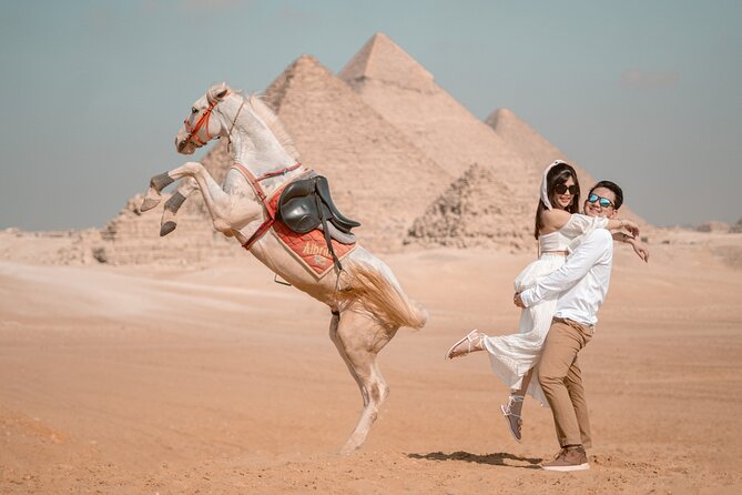 2 hrs Unique Photo session (PhotoShoot) at the Pyramids of Giza - Stop one: the nine-pyramid panoramic view