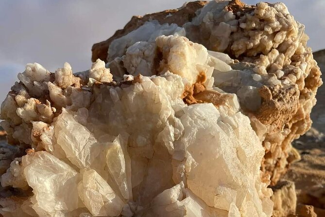 2Days to White Desert and Bahariya Oasis tour From Cairo & Giza - The four-hour road to Bahariya Oasis