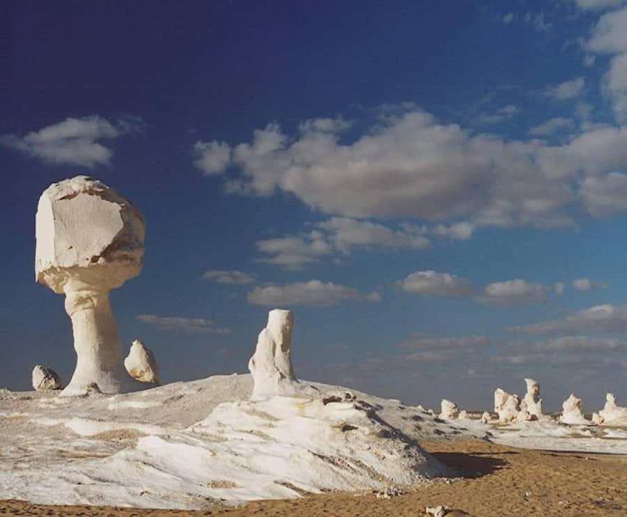 3 Days 2 Nights Visit White Desert & Bahariya From Cairo - Crystal Mountain and the Valley of Agabat