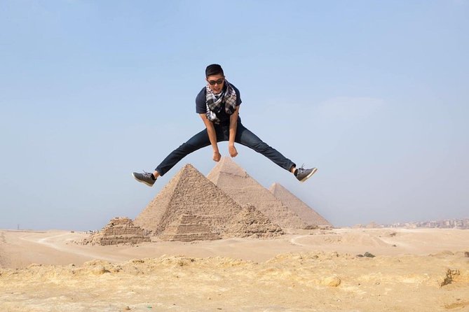 3 Days private guided Cairo travel package - Day 2: Giza’s great monuments