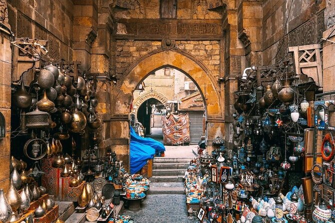 3 Hours Private Tour to Khan EL Khalili Bazar - El Moez Street and the mosques of Old Cairo