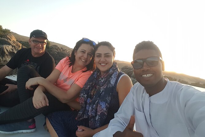 4 Days Nile Cruise from Aswan to Luxor - Abu simble & balloon - The guide arrangement deserves a clear question
