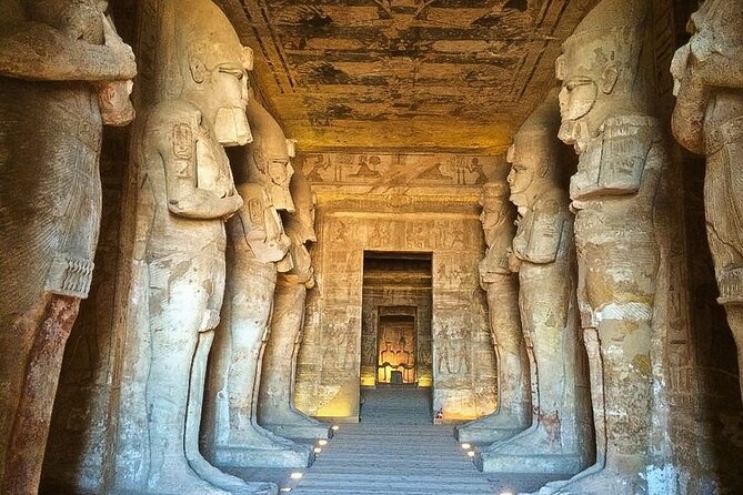 4 Days Nile Cruise from Aswan to Luxor with Daily Guided Trip - Guides are a major part of the experience