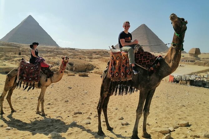 4-Hours Private Giza Pyramids,sphinx,Lunch,Camel & Inside Pyramid - A modest koshary lunch