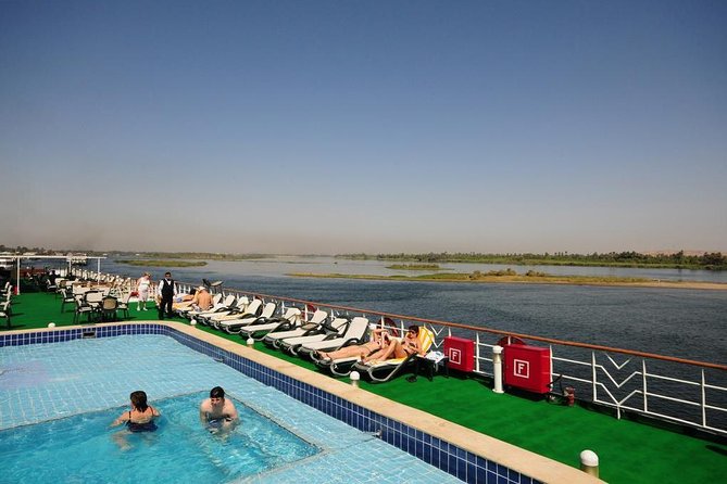 4Day 3-Nights Nile Cruise From Aswan To Luxor - Day 3: Edfu Temple and the first look at Luxor