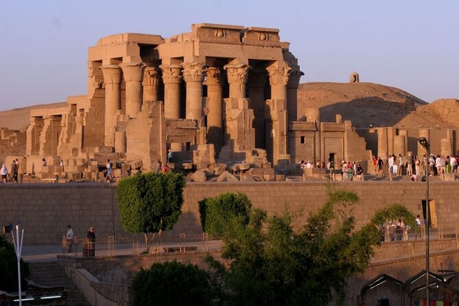 7 Days & 6 Nights by Flight Cairo Pyramids & Nile cruise Aswan To Luxor(Private) - What the $1,000 price really covers