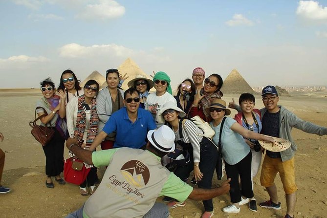 7 Days Egypt Tour Package to Cairo and Nile Cruise - Giza, where the great monuments still control the view