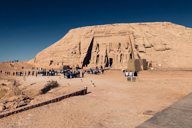 8 Days Egypts Ancient Civilization Private Tour - Flying south and settling onto the Nile