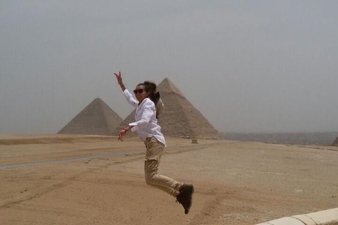8-Hour Private Tour to the Pyramids of Giza and Saqqara from Cairo - Why pairing Giza and Saqqara makes sense