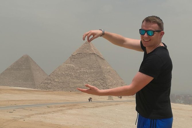 8-Hour Private Tour to the Pyramids of Giza and Saqqara from Cairo - The camel ride and the practical side of Giza
