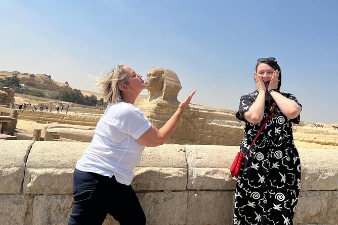 8-Hours Private Guided Tour in Giza , Egyptian Museum & Market with Lunch - A private guide can shape the whole day