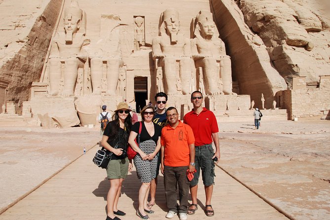 Abu Simbel Excursion 1 Day Trip from Aswan (Sharing Bus & Egyptologist Guide) - Arriving at the Abu Simbel Temple Complex
