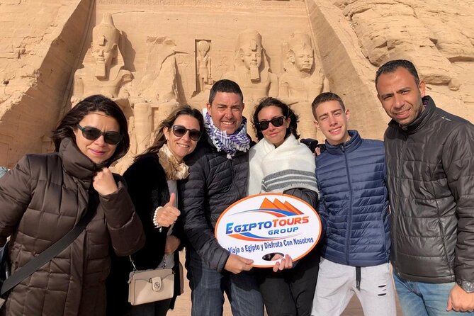 All Inclusive Day tour 8hrs Pyramids, Egyptian Museum and Khan Al-Khalili bazaar - Meeting the Great Sphinx