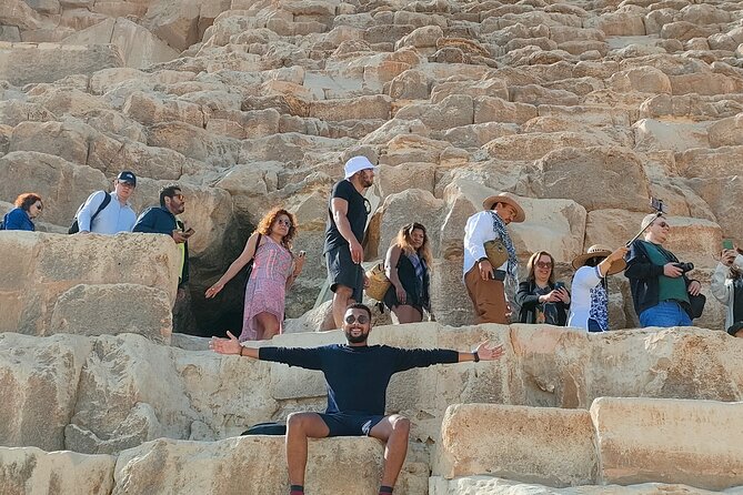 All inclusive Giza Pyramids ,Sphinx ,Lunch ,Camel&Inside pyramid - The guides make the difference