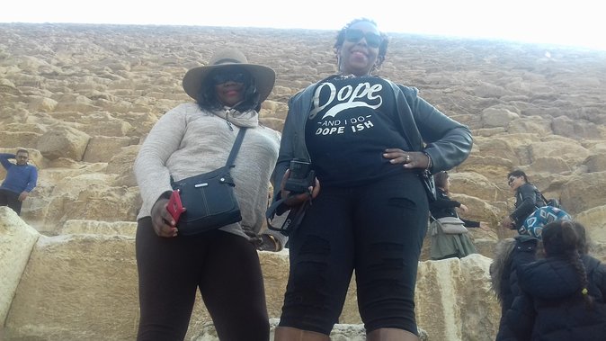 All Inclusive Half-Day Private Tour to Giza Pyramids and Sphinx including Lunch - What the $82.66 price includes