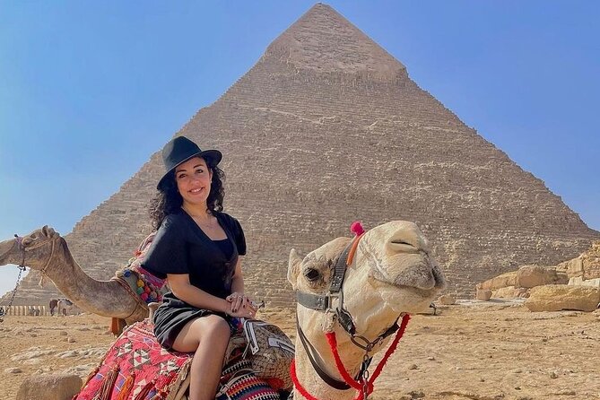 ALL INCLUSIVE PRIVATE DAY Giza Pyramids ,CAMEL ride, LUNCH - Meeting the Great Sphinx after the pyramids