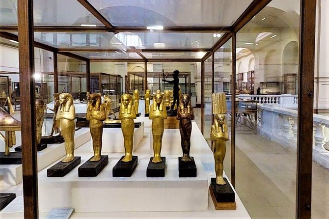 All inclusive tour to Pyramids, Sphinx, Camel, The Museum+Bazzar - Three hours with Egypt’s oldest museum collection