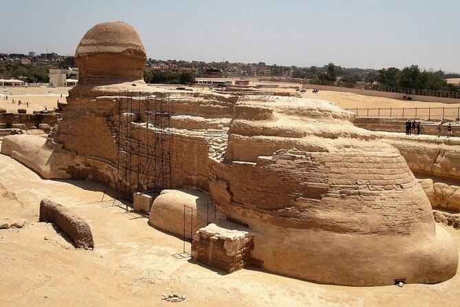 Allinclusive Half DayPrivateTour Giza PyramidsSphinx Ticke Lunch - Khufu, the Great Pyramid, and the main event