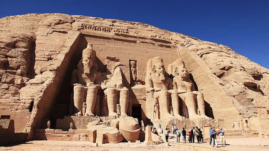 Aswan: Abu Simbel Group Tour with Guide and Entrance Fees - Key points to know before booking