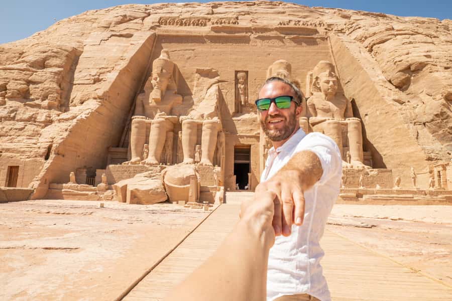 Aswan: Abu Simbel Temple & Nubian Village Private Day Tour - Two Hours at the Temples, Used Wisely