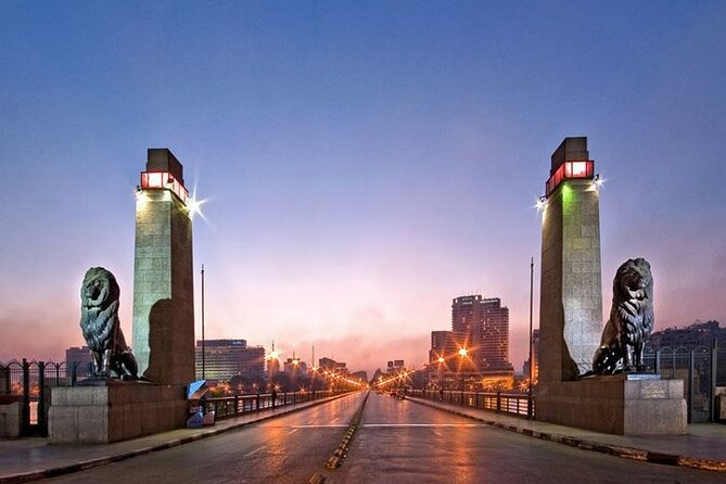 Avoid Scams I Enjoy the night in Cairo - Koshary, tea, and a more local evening