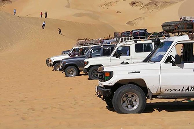 Bedouin BBQ in the Egyptian Desert by 4x4 - Leaving Hurghada for the open desert
