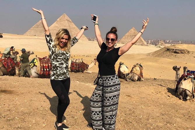 Best Day Tour to Giza Pyramids and Egyptian Museum from Cairo - Three pyramids and one great Sphinx at Giza