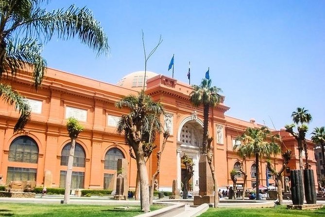 Best Private Giza Pyramids,Sphinx, New Grand Egyptian Museum - Lunch at a local restaurant