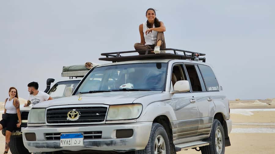 Cairo: 2-Day Bahariya & White Desert Private Camp Adventure - Crystal Mountain and the Agabat region