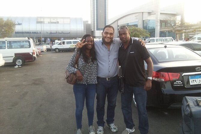 Cairo Airport Private Arrival Transfer or departure transfer - The ride from the airport to Cairo or Giza