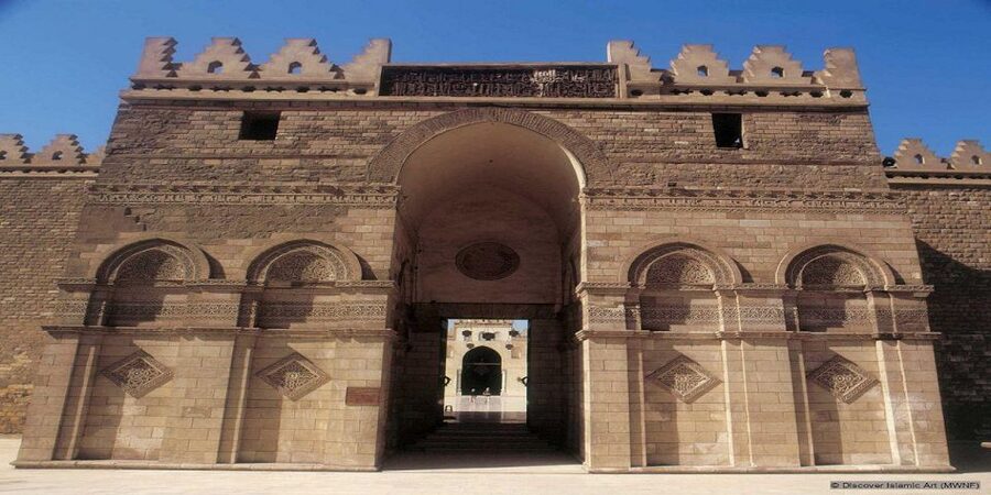 Cairo: All-Inclusive Coptic & Islamic Cairo Tour with Lunch - The driver and Cairo traffic