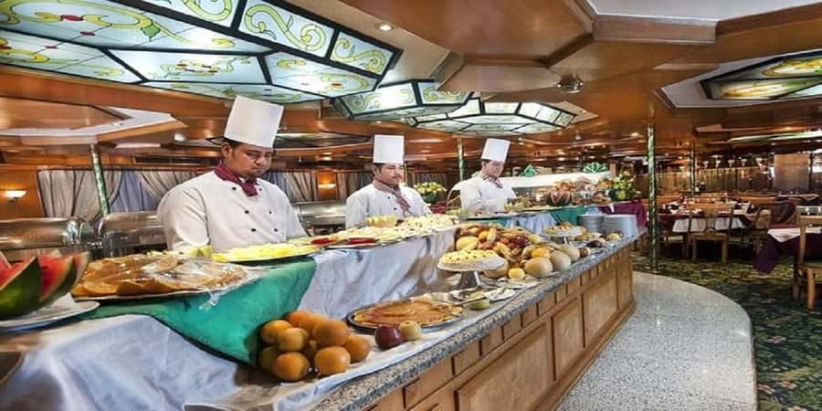 Cairo: Buffet Dinner Cruise with Folkloric Show - Folkloric Dancing and Belly Dancing
