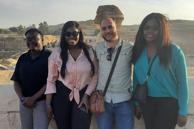 Cairo By Big Bus full day From Hurghada (Pyramids-sphinx-Egyptian Museum-Lunch) - What the guide adds to the experience