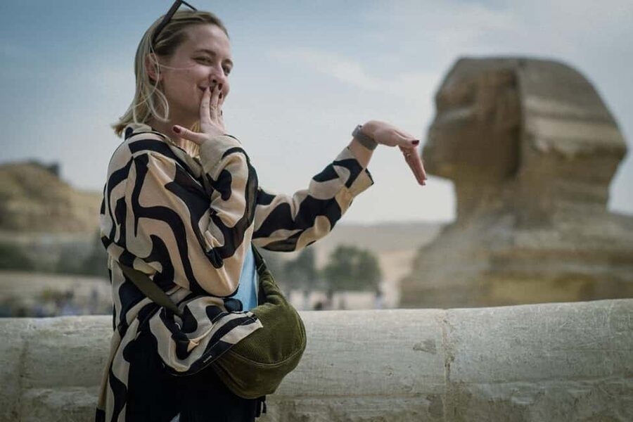 Cairo Day Tour: Pyramids, Museum, Camel Ride & Local Lunch - Papyrus, perfume, and Khan El-Khalili options