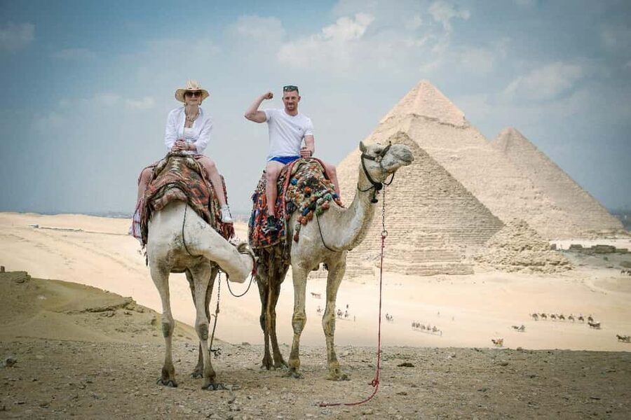 Cairo Day Tour: Pyramids, Museum, Camel Ride & Local Lunch - Giza Plateau: Khufu, Khafre, and Menkaure