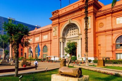 Cairo day tour Pyramids & Sphinx &Museum& old Cairo