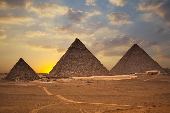 Cairo Day Tour to Memphis Sakkara & Dahshur Pyramids - Hotel pickup and the private-car advantage