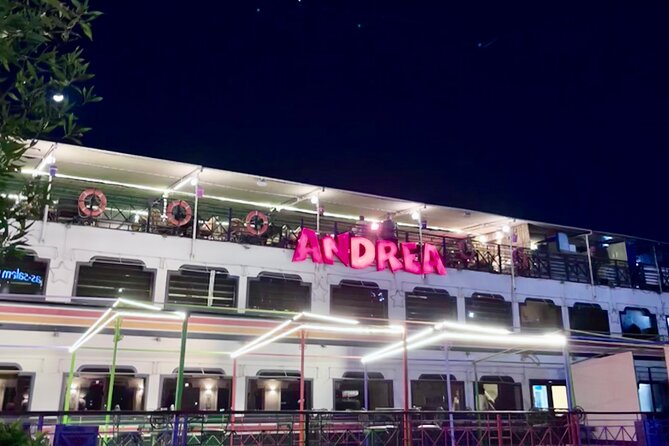 Cairo dinner cruise in Nile River ,Belly Dance and Tanura Show - Buffet dinner with four main choices