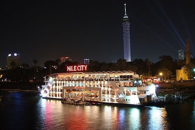 Cairo: Dinner Cruise on the Nile River with Entertainment - Arabic music, belly dancing, and the Tanoura show