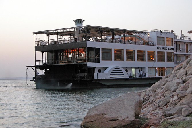 Cairo dinner Cruise with Belly dancer show - Is $70 good value for this Cairo evening?