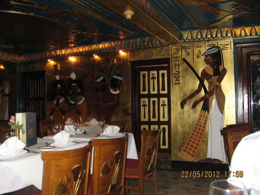 Cairo dinner Cruise with Belly dancer show - Is $100 a fair price?
