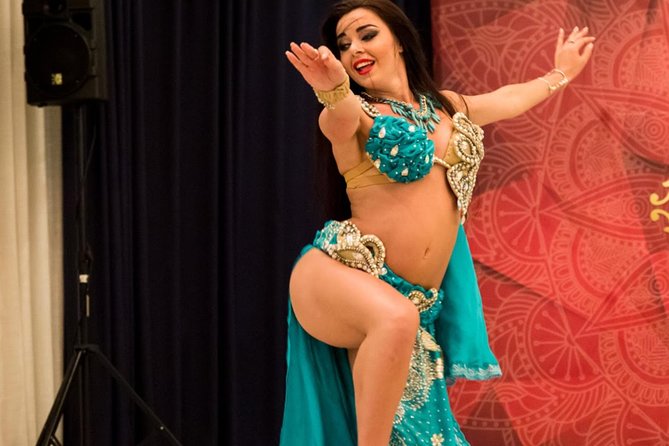 Cairo dinner Cruise with Belly dancer show - Dinner: useful, but not the reason to book