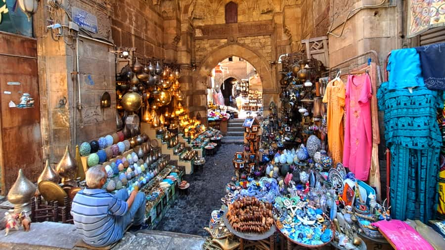 Cairo: El-Moez Street, Cairo Tower, and El-Fishawy Café - Khan El-Khalili and the old café tradition