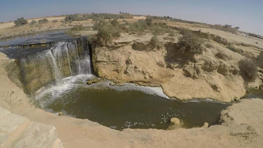Cairo: Fayoum, Wadi El Rayan, and Wadi al Hitan 4x4 Tour - Wadi El Rayan, Egypt’s first natural protectorate